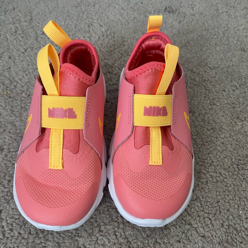 Toddler Nike Flex Runner 2 sneakers